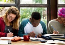 Best Liberal Arts Colleges in 2026: Rankings, Costs, Careers & How to Choose the Right Fit